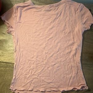 Xs t-shirt like a new no rips or stains